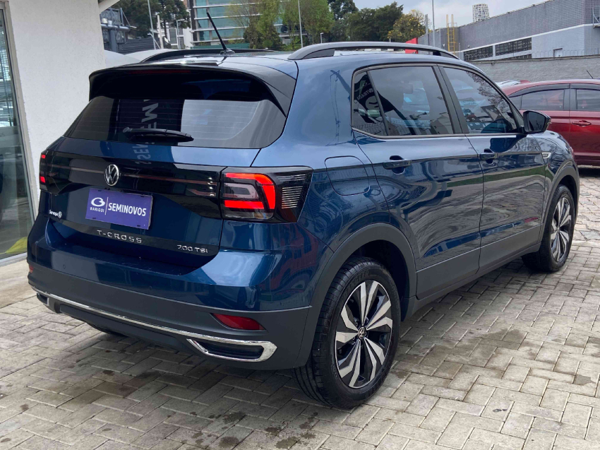 Volkswagen T-CROSS 1.0 200 TSI TOTAL FLEX COMFORTLINE AUTOMÁTICO 2023/244