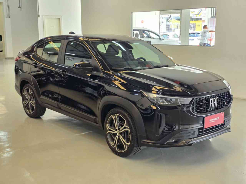 Fiat FASTBACK Híbrido Automático 2024/252