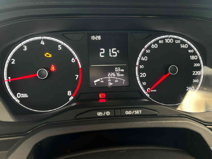 Volkswagen POLO Flex Manual 2024/2510