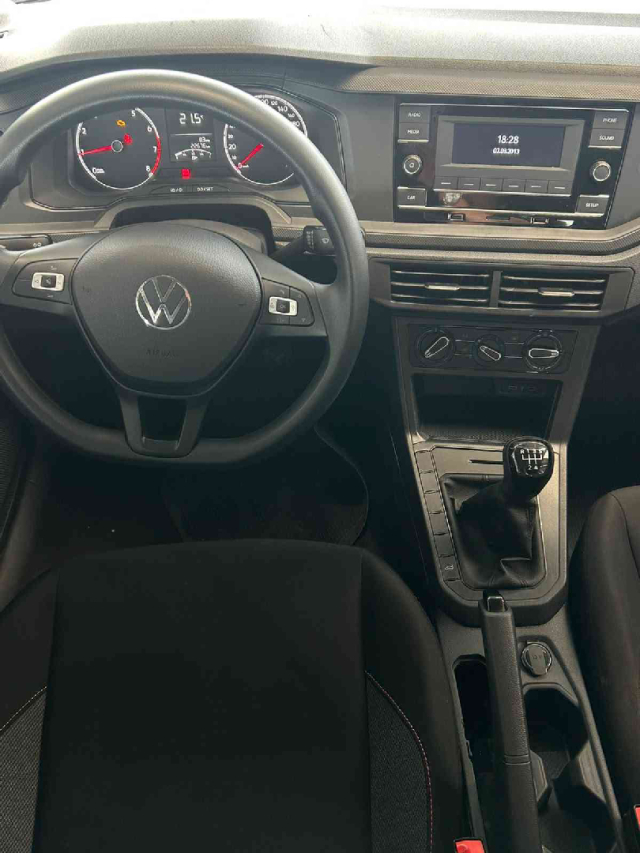 Volkswagen POLO Flex Manual 2024/258