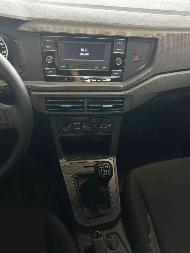 Volkswagen POLO Flex Manual 2024/2511