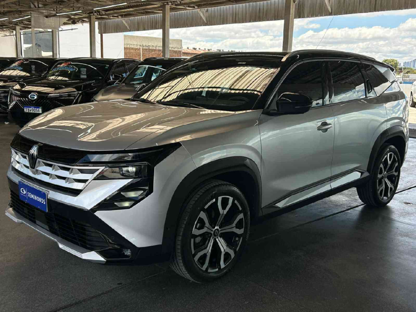 Renault BOREAL Flex Automático 2026/260