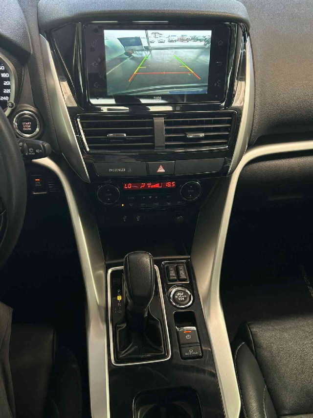 Mitsubishi ECLIPSE Gasolina Automático 2024/2511