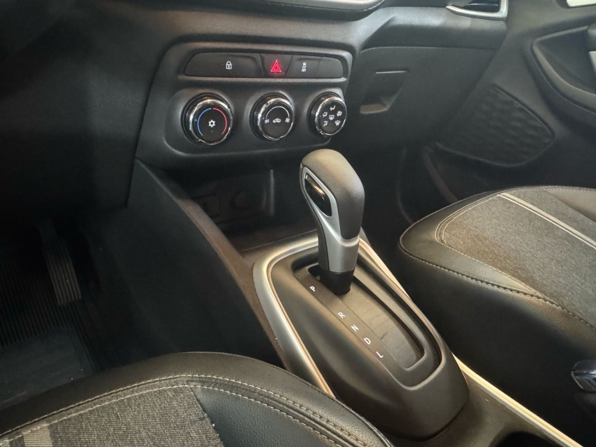 tracker ltz 1.0 turbo 12v at6