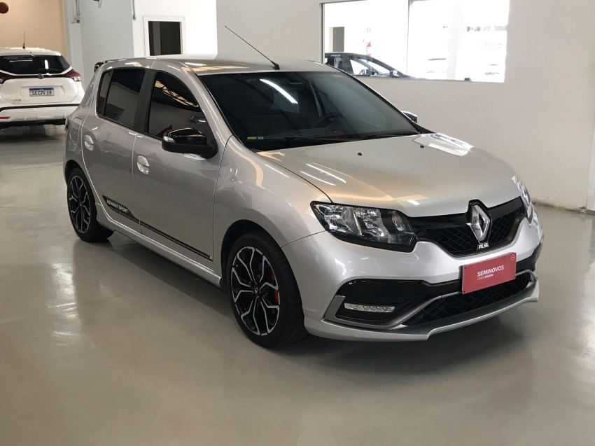 renault sandero 2.0 16v hi-flex rs manual flex 4p 2022 renault sandero 2.0 16v hi-flex rs manual flex 4p 2022