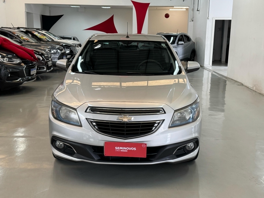 chevrolet prisma 1.4 mpfi ltz 8v flex 4p manual 2014