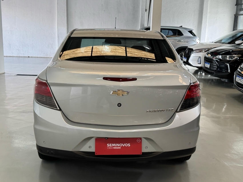 chevrolet prisma 1.4 mpfi ltz 8v flex 4p manual 2014