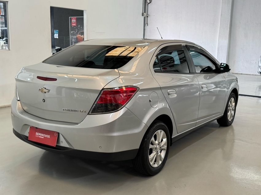 chevrolet prisma 1.4 mpfi ltz 8v flex 4p manual 2014