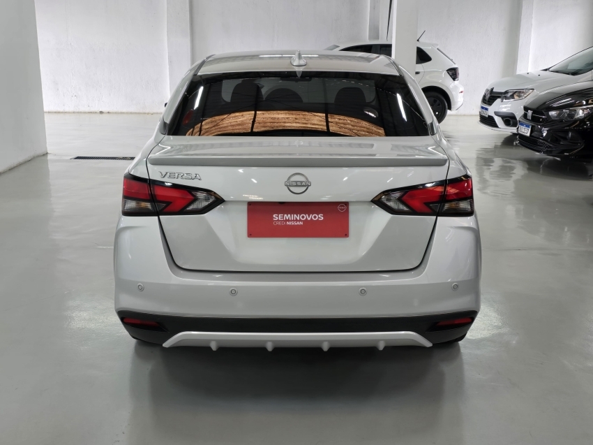 nissan versa 1.6 16v flex exclusive xtronic 2024