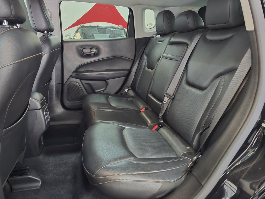jeep compass 2.0 16v flex longitude automatico 4p 2019