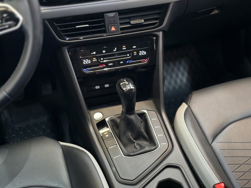 volkswagen taos 1.4 250 tsi total flex comfortline automatico 4p 2024