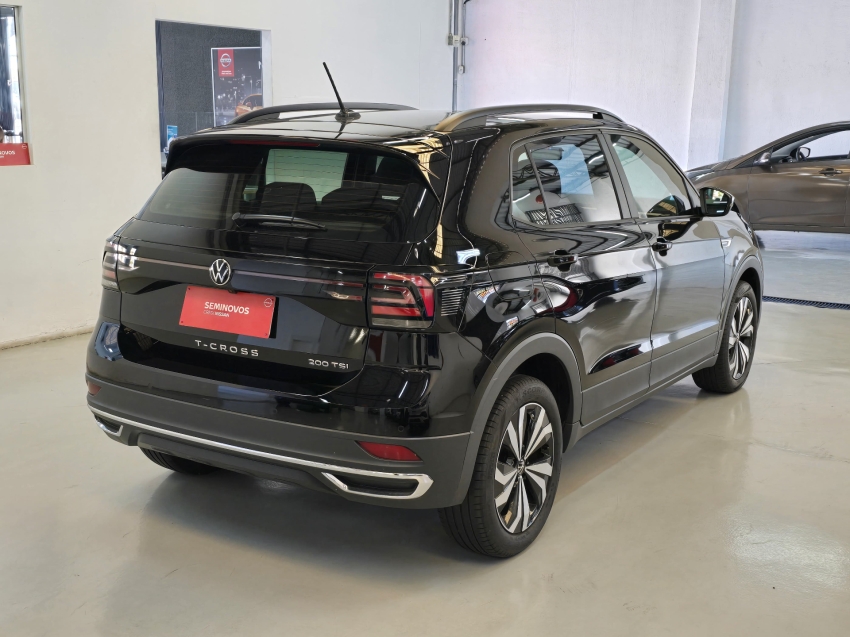 volkswagen t-cross 1.0 200 tsi total flex comfortline automatico 4p 2024