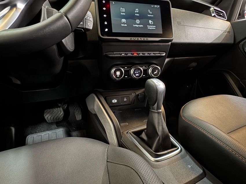 renault duster 1.3 tce flex iconic plus x-tronic 4p automatico 2025