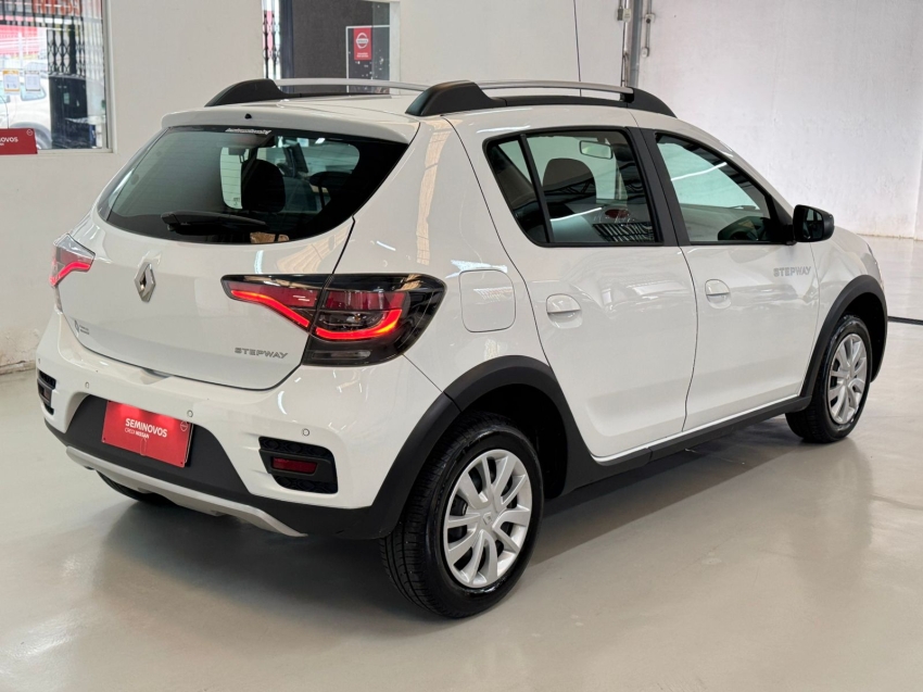 renault stepway flex manual 2023 r$ 65.990,00