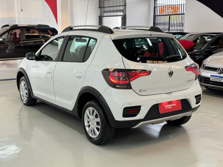 renault stepway flex manual 2023 r$ 65.990,00