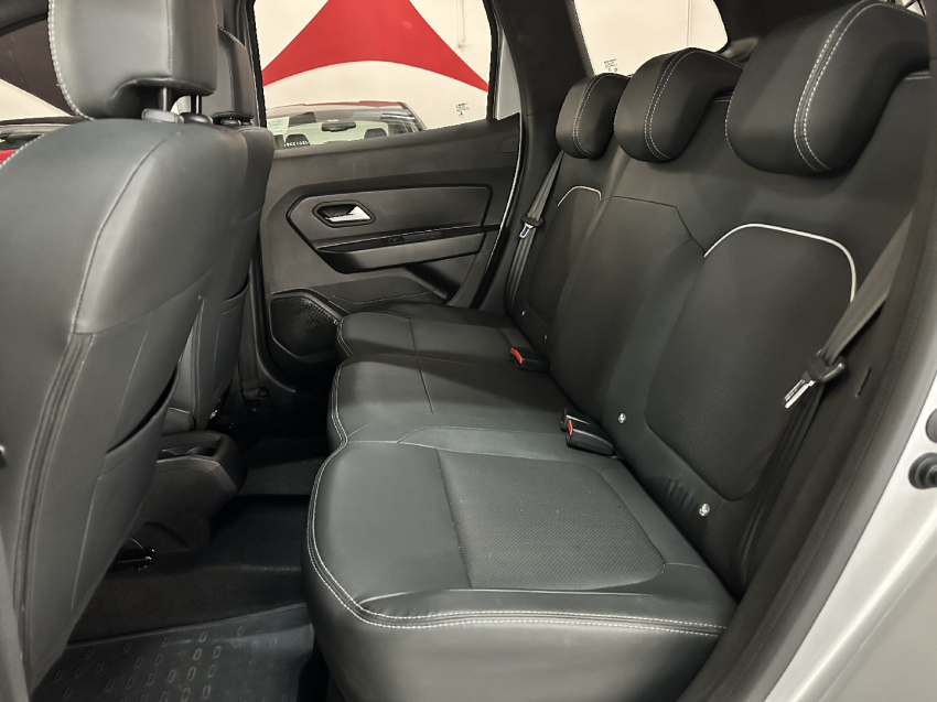 renault duster 1.3 tce flex iconic x-tronic 4p automatico 2023
