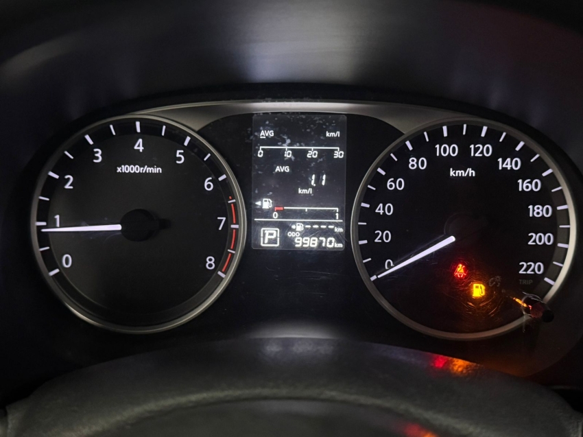 kicks sense 1.6 16v cvt