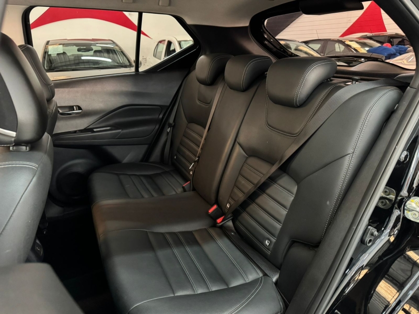 nissan kicks 1.6 16v flexstart exclusive xtronic flex 4p automatico 2023
