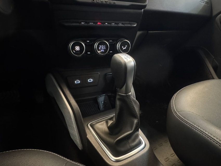 renault duster 1.3 tce flex iconic plus x-tronic 4p automatico 2024