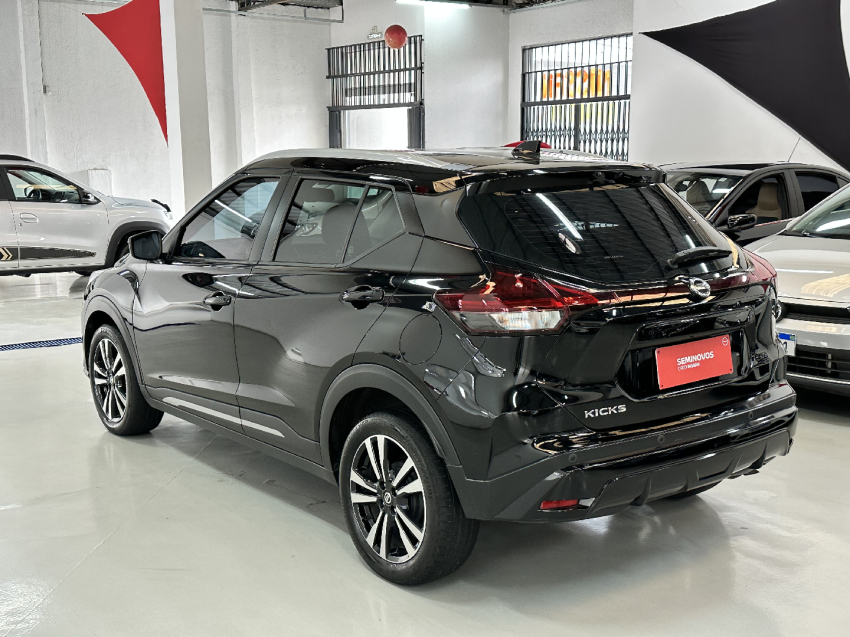 nissan kicks 1.6 16v flexstart advance xtronic flex 4p automatico 2022