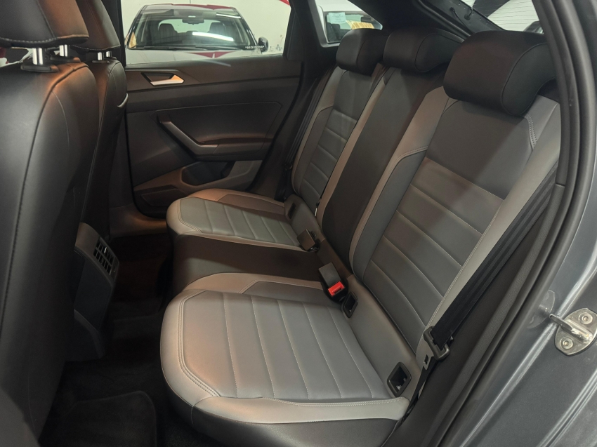 volkswagen nivus 1.0 200 tsi total flex highline automatico 4p 2024