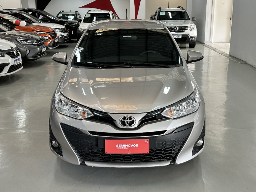 toyota yaris hatch xl plus tech 1.3 16v cvt flex 2018/19