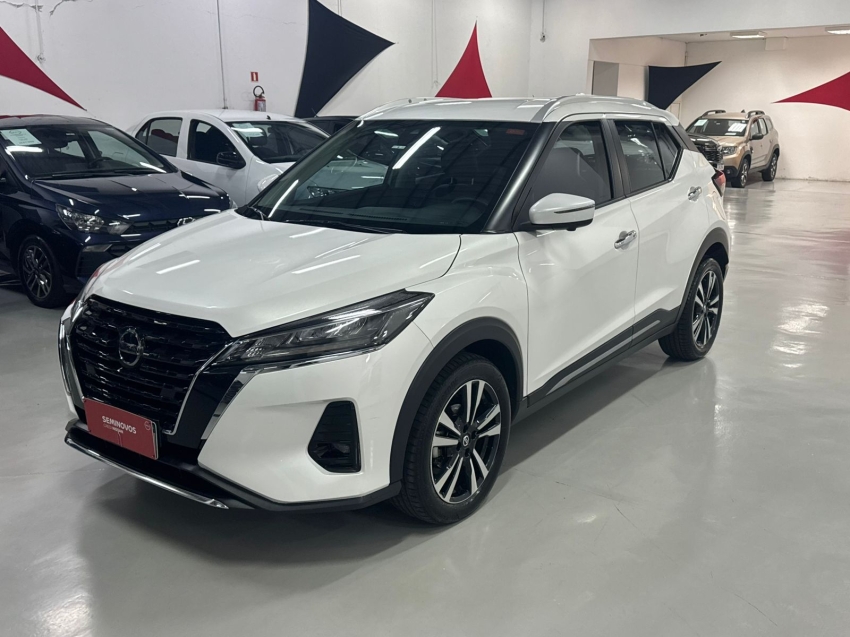 nissan kicks 1.6 16v flexstart exclusive xtronic flex 4p automatico 2022