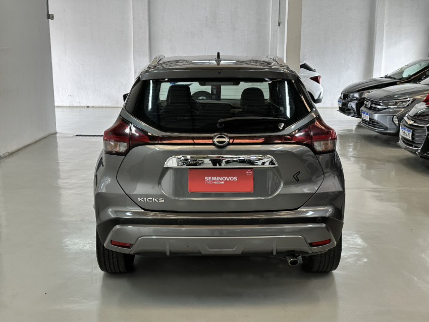kicks 1.6 exclusive cvt flex automatico 2023/23
