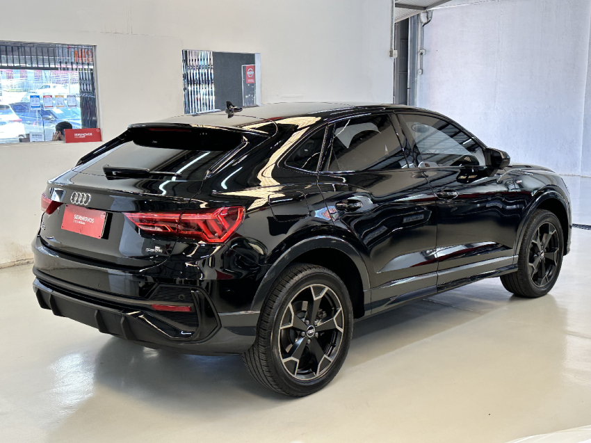 audi q3 sportback performance black nac quattro 2.0 tip gasolina automatico 2022/23