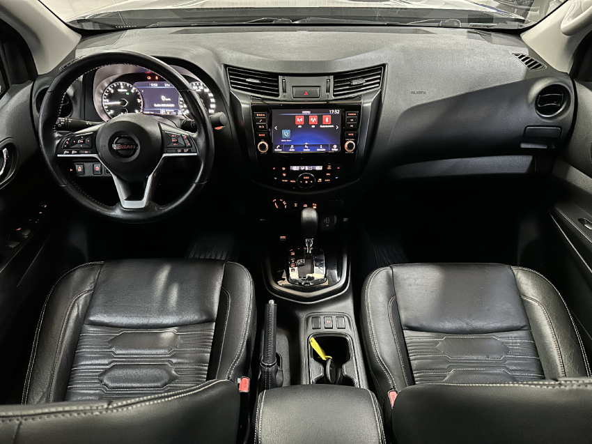 nissan frontier 2.3 16v turbo diesel pro4x cd 4x4 automatico 4p 2023
