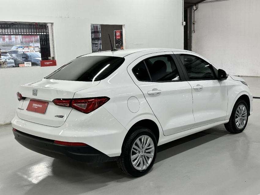 fiat cronos 1.3 firefly flex drive cvt 4p automatico 2025
