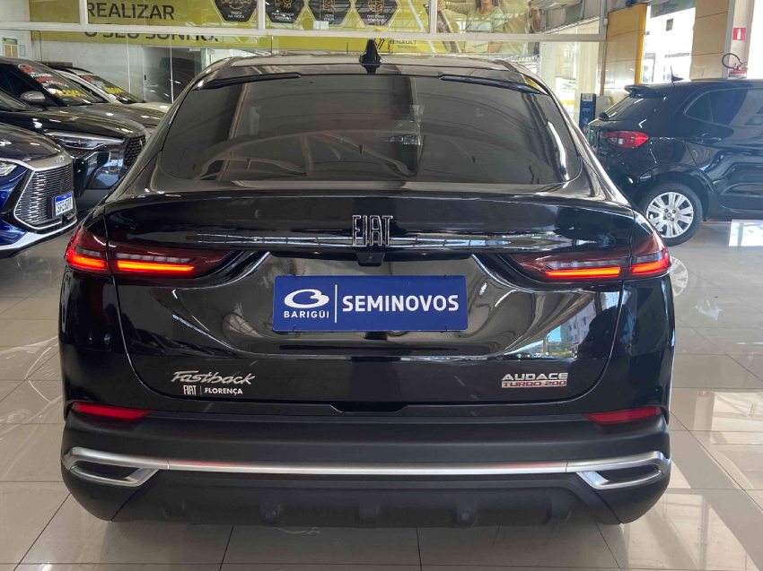 fiat fastback  audace 200 1.0 t flex automatico 2024/25