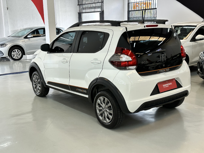 fiat mobi 1.0 evo flex trekking manual 4p 2024
