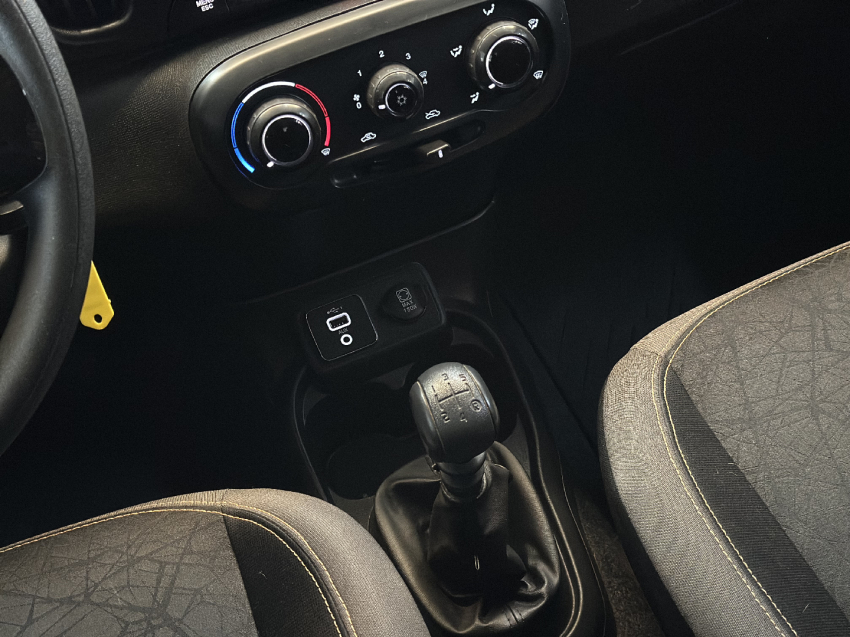 fiat mobi 1.0 evo flex trekking manual 4p 2024