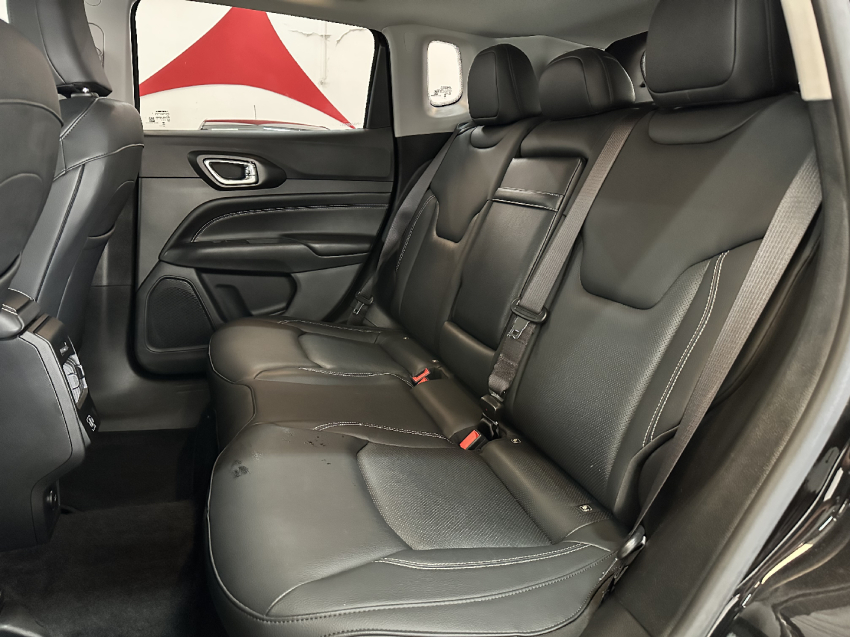 jeep compass 1.3 t270 turbo flex longitude at6 4p automatico 2023