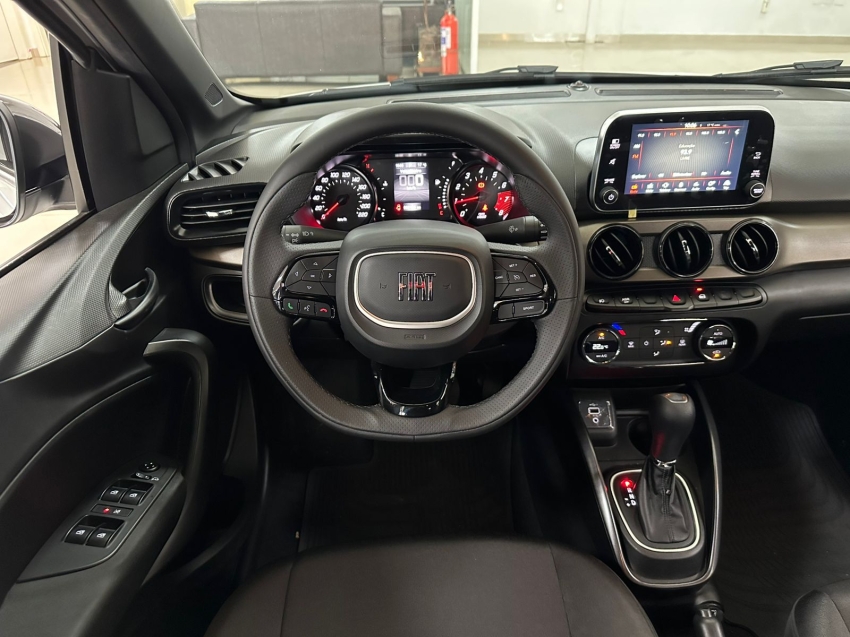 fiat cronos 1.3 flex drive s-design automatico 4p 2025