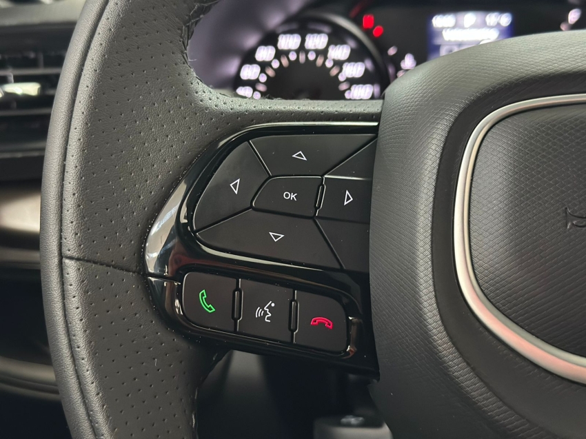fiat cronos 1.3 flex drive s-design automatico 4p 2025