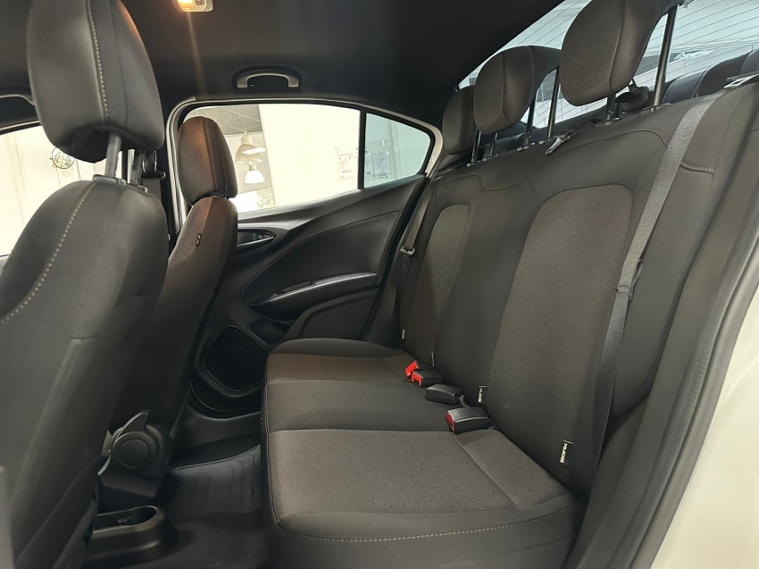 fiat cronos 1.3 flex drive s-design automatico 4p 2025