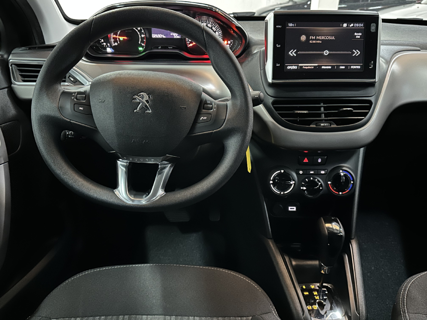 peugeot 2008 flex automatico 2023/24