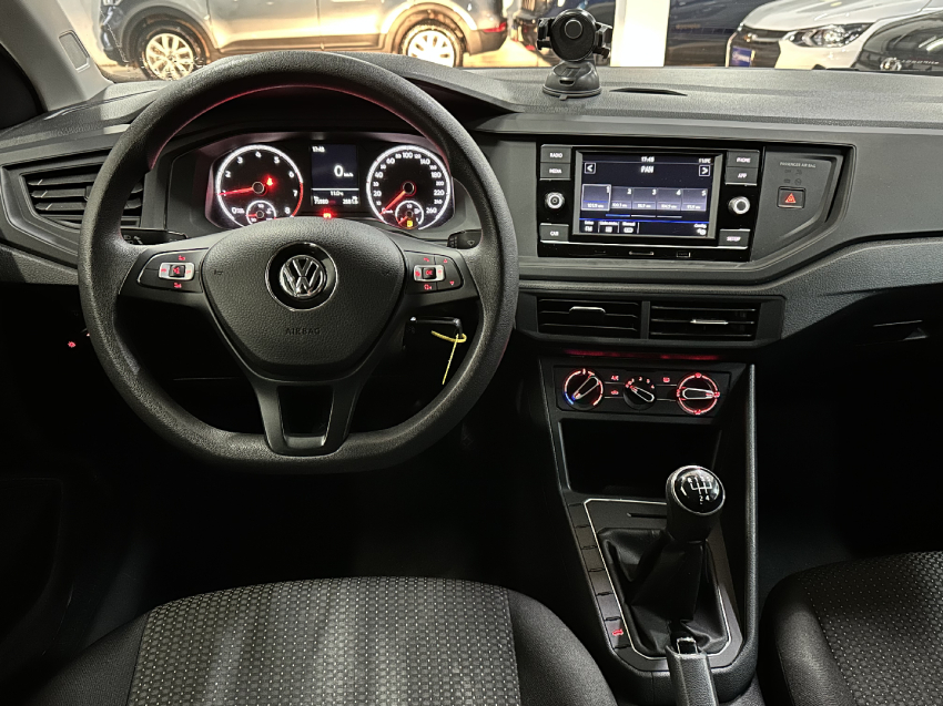 volkswagen polo 1.0 mpi total flex manual 4p 2021