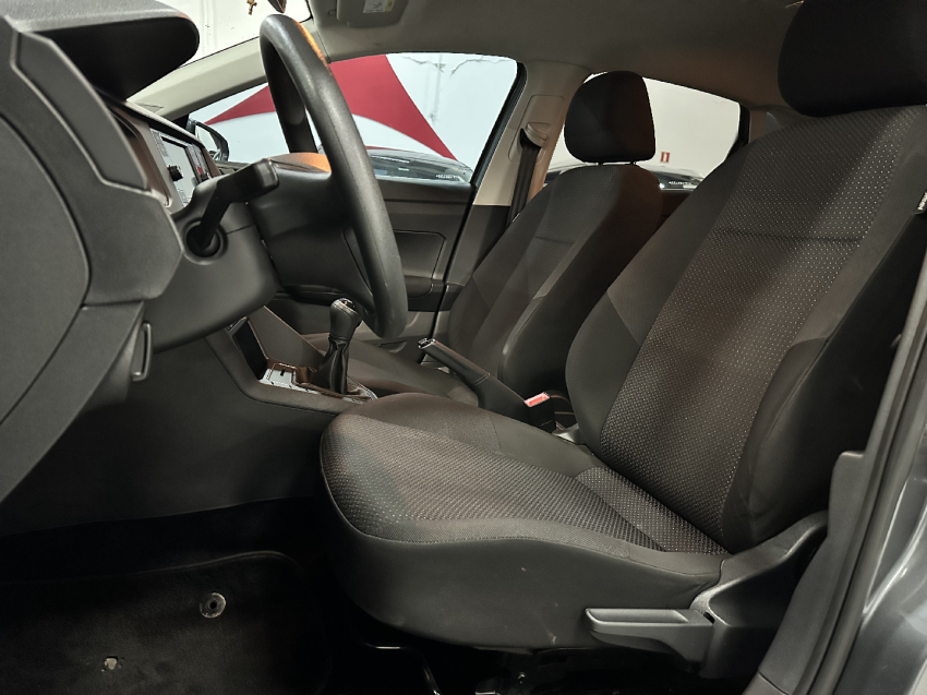 volkswagen polo 1.0 mpi total flex manual 4p 2021
