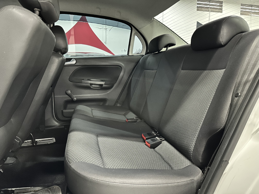 volkswagen voyage 1.0 12v mpi totalflex trendline 4p manual 1.6 flex 2017
