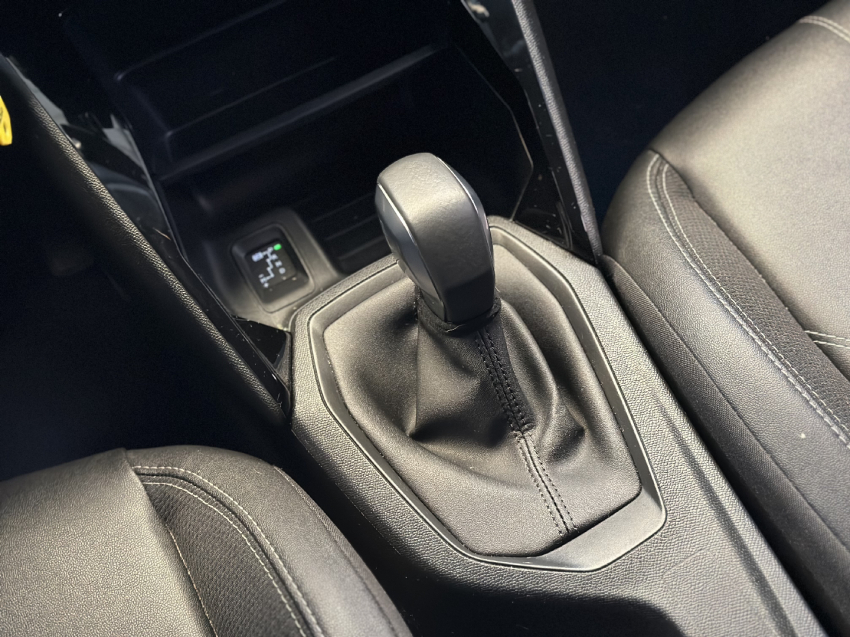 peugeot 208 1.6 16v flex active at6 4p automatico 20229