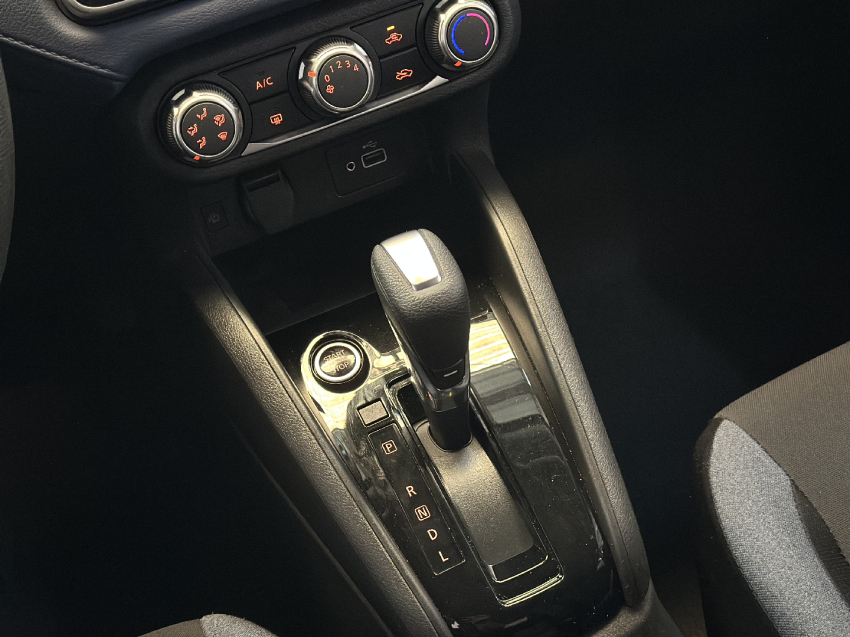 nissan versa 1.6 16v flex advance xtronic 4p automatico 20249