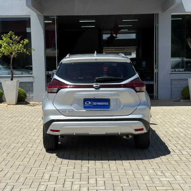 nissan kicks 1.6 16v flexstart advance xtronic flex 4p automatico 20245