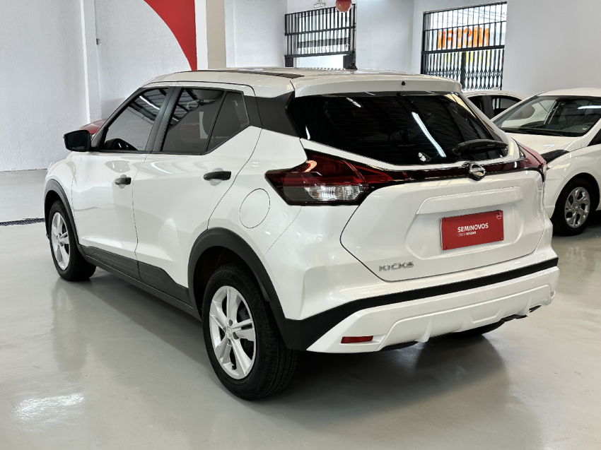 nissan kicks active 1.6 16v cvt flex automatico4
