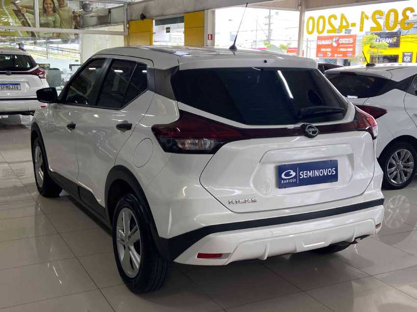 nissan kicks active 1.6 16v cvt flex automatico5