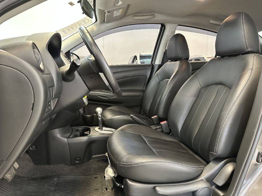 nissan versa 1.6 16v flexstart sl 4p xtronic flex automatico 20207