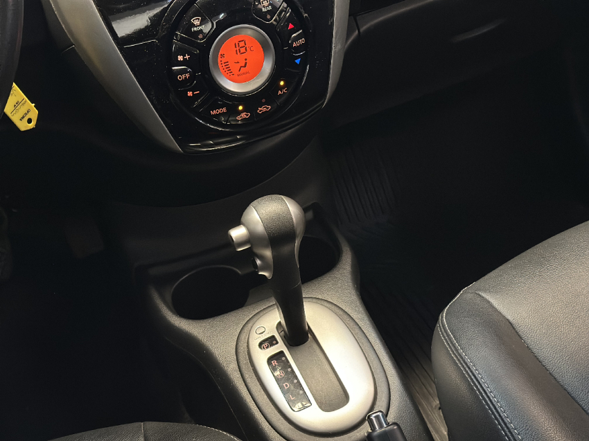 nissan versa 1.6 16v flexstart sl 4p xtronic flex automatico 20209