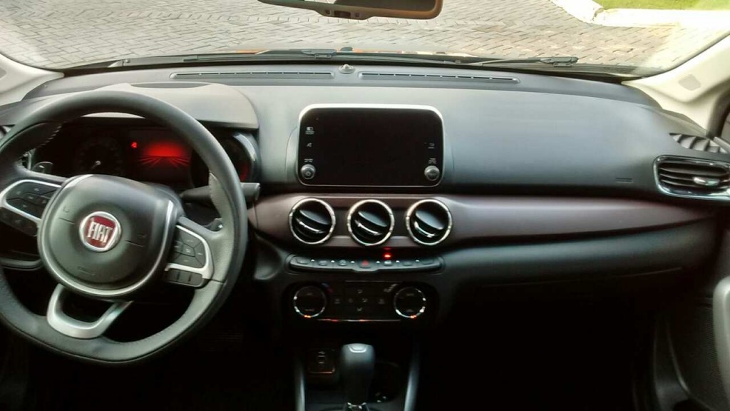 fiat cronos 1.8 e.torq flex precision at6 4p automatico 201911